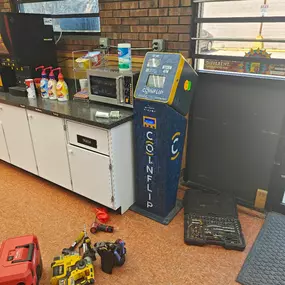 Bild von CoinFlip Bitcoin ATM - My Kind of Place (Kansas City)