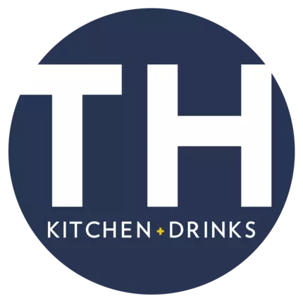 Logotyp från Town House Kitchen + Drinks