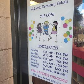 At Pediatric Dentistry Kahala, Dr. Audrey Rawson and our team are committed to providing the best pediatric dental care for patients in and around Honolulu, Hawaii. We are equally invested in your child’s dental health and happiness as you are. We show this commitment through caring, patient-focused service, creating a comfortable, fun environment and keeping the parents involved in every step of their child’s dental treatment. From his or her first appointment until their last, we promise to gi