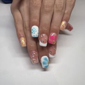 Bild von Anna's Nail Salon and Salt Cave