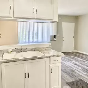 Kitchen to Entry