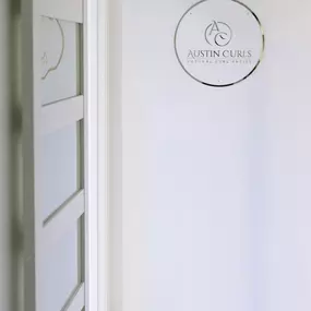 Curly Hair Salon Accepting New Curly Hair Clients in Austin, TX