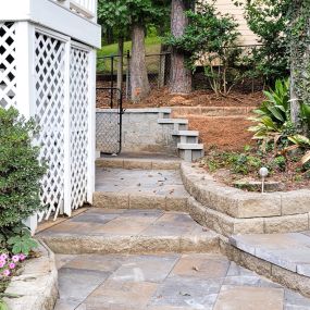 Bild von Blue Ribbon Landscaping