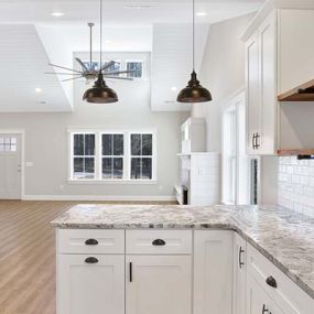 We can help your kitchen dreams becomes a reality.