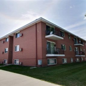 Hawn Apartments | Fargo, ND