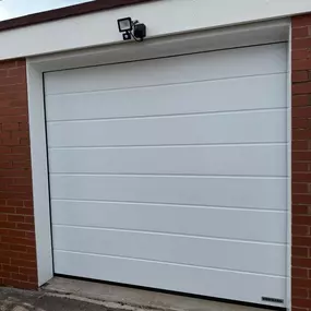 Bild von JM Garage Doors