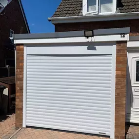 Bild von JM Garage Doors
