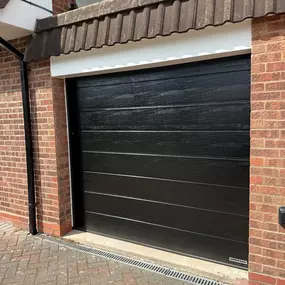 Bild von JM Garage Doors