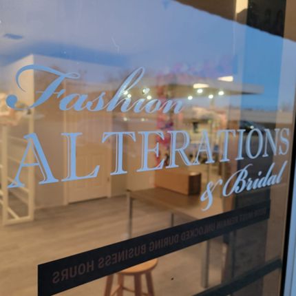 Logo van Fashion Alterations & Bridal Sewing