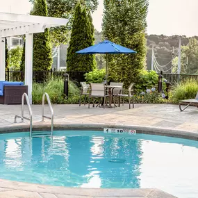 Bild von White Oaks at Wilton Apartments