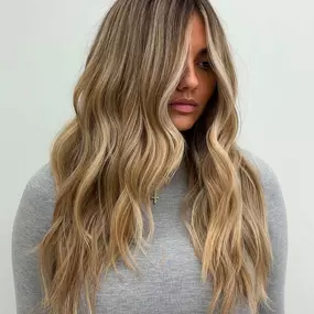 Salon For Platinum Blonde Expert in Somerville