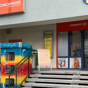 Expert Schachinger, Feldkirchen - Aussenansicht