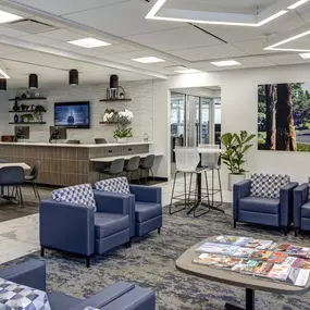 The waiting area at the Lexus of Portland service center