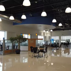 Service Center at Holman Honda Centennial waiting area