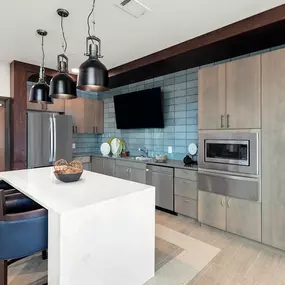 Community kitchen