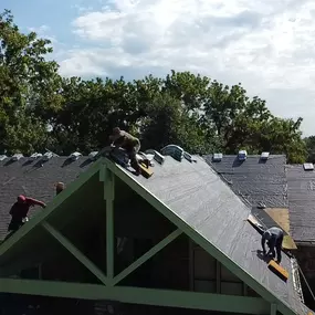 Our crew is hard at work installing a top quality roofing system to protect this home for years to come. When it comes to craftsmanship and care, we’ve got you covered!