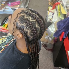 Bild von Amazing Glow Braids and Beauty Empire LLC