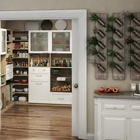 Bild von California Closets - Cape Cod