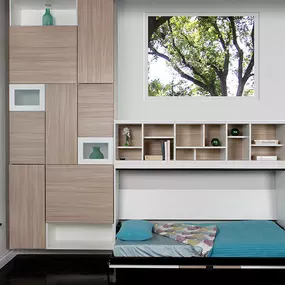 Bild von California Closets - Cape Cod