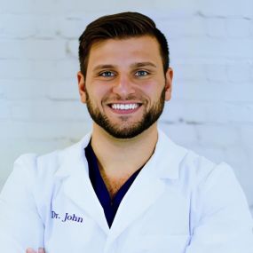 Dr. John Pavlakis - Dentist of  Advanced Family & Cosmetic Dentistry Middletown