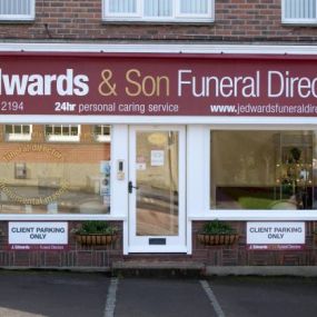 Bild von J Edwards Funeral Directors, Waterlooville