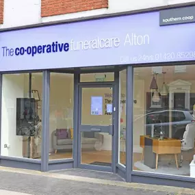 Bild von The Co-operative Funeralcare - Alton