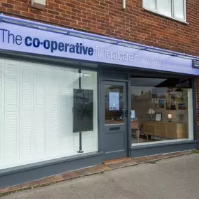 Bild von The Co-operative Funeralcare - Frimley Green