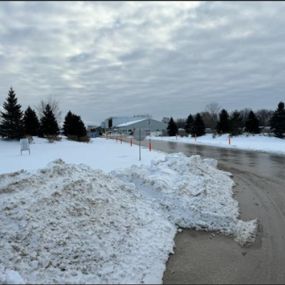 Bild von LRS West Chicago Transfer Station, Material Recovery Facility, Portables, & Clean Sweep