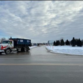 Bild von LRS West Chicago Transfer Station, Material Recovery Facility, Portables, & Clean Sweep