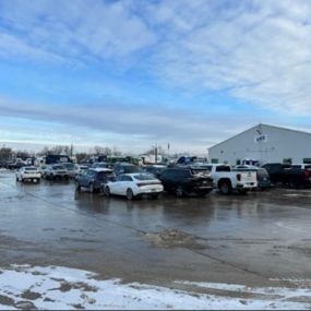 Bild von LRS West Chicago Transfer Station, Material Recovery Facility, Portables, & Clean Sweep