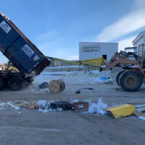 Bild von LRS West Chicago Transfer Station, Material Recovery Facility, Portables, & Clean Sweep