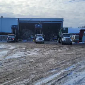 Bild von LRS West Chicago Transfer Station, Material Recovery Facility, Portables, & Clean Sweep