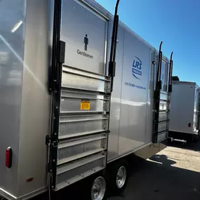 Bild von LRS Cedar Rapids Portable Toilets