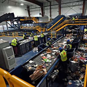 Bild von LRS Chicago The Exchange Material Recovery Facility