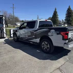 Love seeing more EV chargers up north! Now for some shopping while I wait.