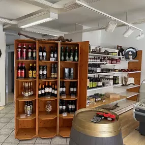 La Bodega Wein & Delikatessen