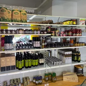 La Bodega Wein & Delikatessen