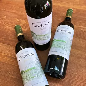 La Bodega Wein & Delikatessen