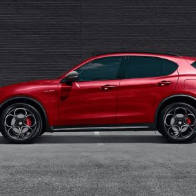 2024 Alfa Romeo Stelvio red exterior