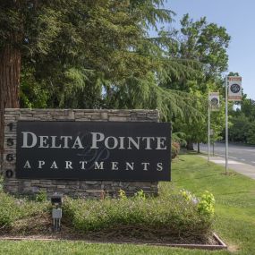 Property sign at Delta Pointe Apartments