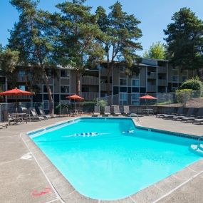 Pool at Rolling Hills Apartments