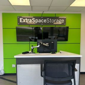 Security Screens - Extra Space Storage at 5212 Woodall Rd, Lynchburg, VA 24502