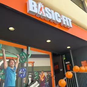 Bild von Basic-Fit Barcelona C. Verdi