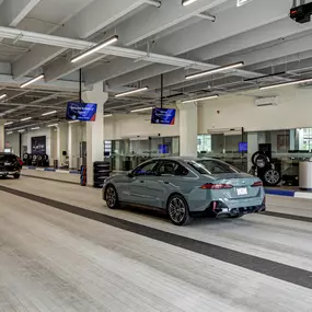 Service Center at BMW of Tigard interior