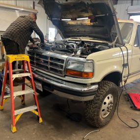 At Alpha Diesel and Trucking Repair, we offer a full suite of services in our state-of-the-art truck repair shop. Our experienced technicians handle everything from diagnostics to repairs with precision and care, keeping your fleet on the road and minimizing downtime.