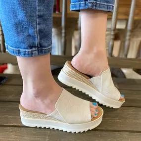 TOMS “Diana” Mule In Natural