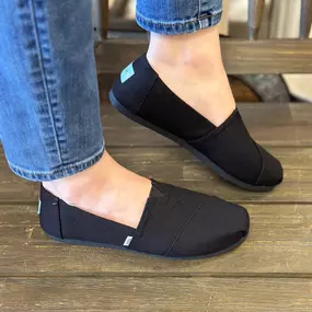 TOMS “Alpargata Cotton Canvas” In Black