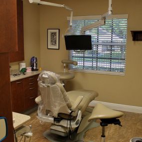 ﻿At Perfect Smile Dental Studio in Lutz, FL, we aim to provide excellent patient services with care, compassion, and expertise. We build warm and trusting relationships with our patients, helping them maintain oral health from childhood through adulthood. We treat our patients like part of our own family and are always honest and up-front about your care.
