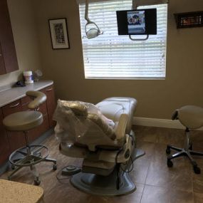 ﻿At Perfect Smile Dental Studio in Lutz, FL, we aim to provide excellent patient services with care, compassion, and expertise. We build warm and trusting relationships with our patients, helping them maintain oral health from childhood through adulthood. We treat our patients like part of our own family and are always honest and up-front about your care.