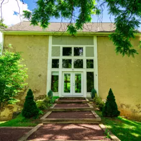 STR Behavioral Health Cedar Creek: Our wellness center building at our residential mental health treatment facility.
